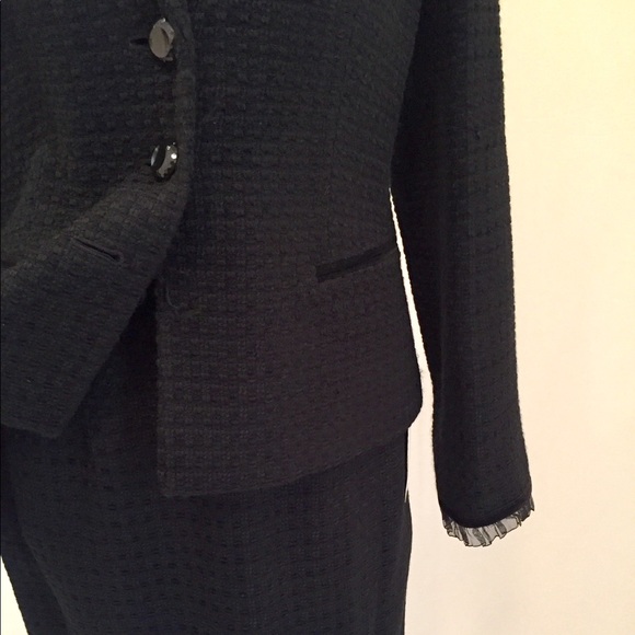 Jones New York Black 2 Pc Princess Square Suit - Picture 8 of 8